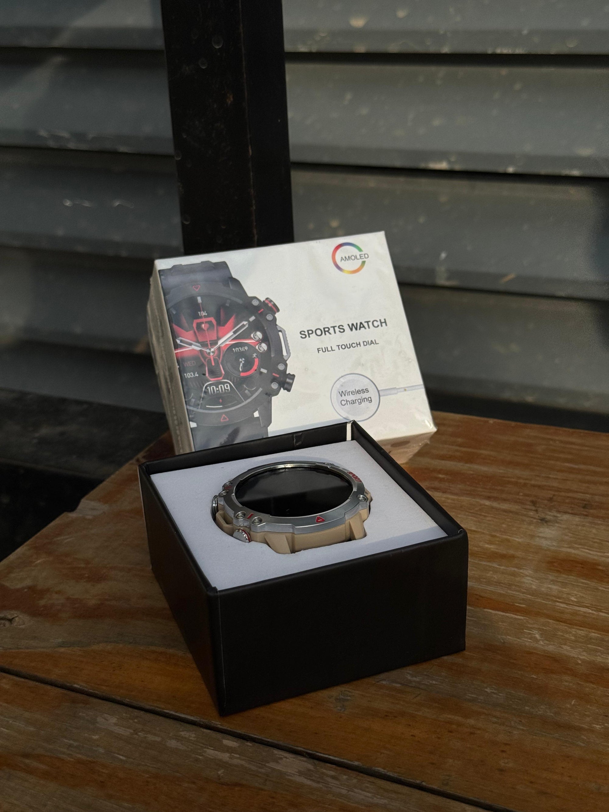 Rugged Sports Smartwatch – AMOLED Display | Full Touch Dial