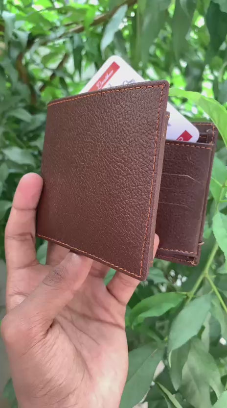 Classic Men's Genuine Leather Bifold Wallet – Sleek & Durable Design